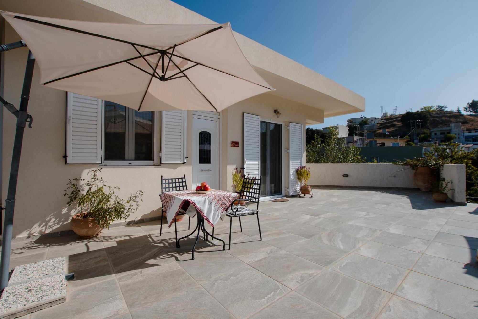 Prasini Folia - Traditional Apartment