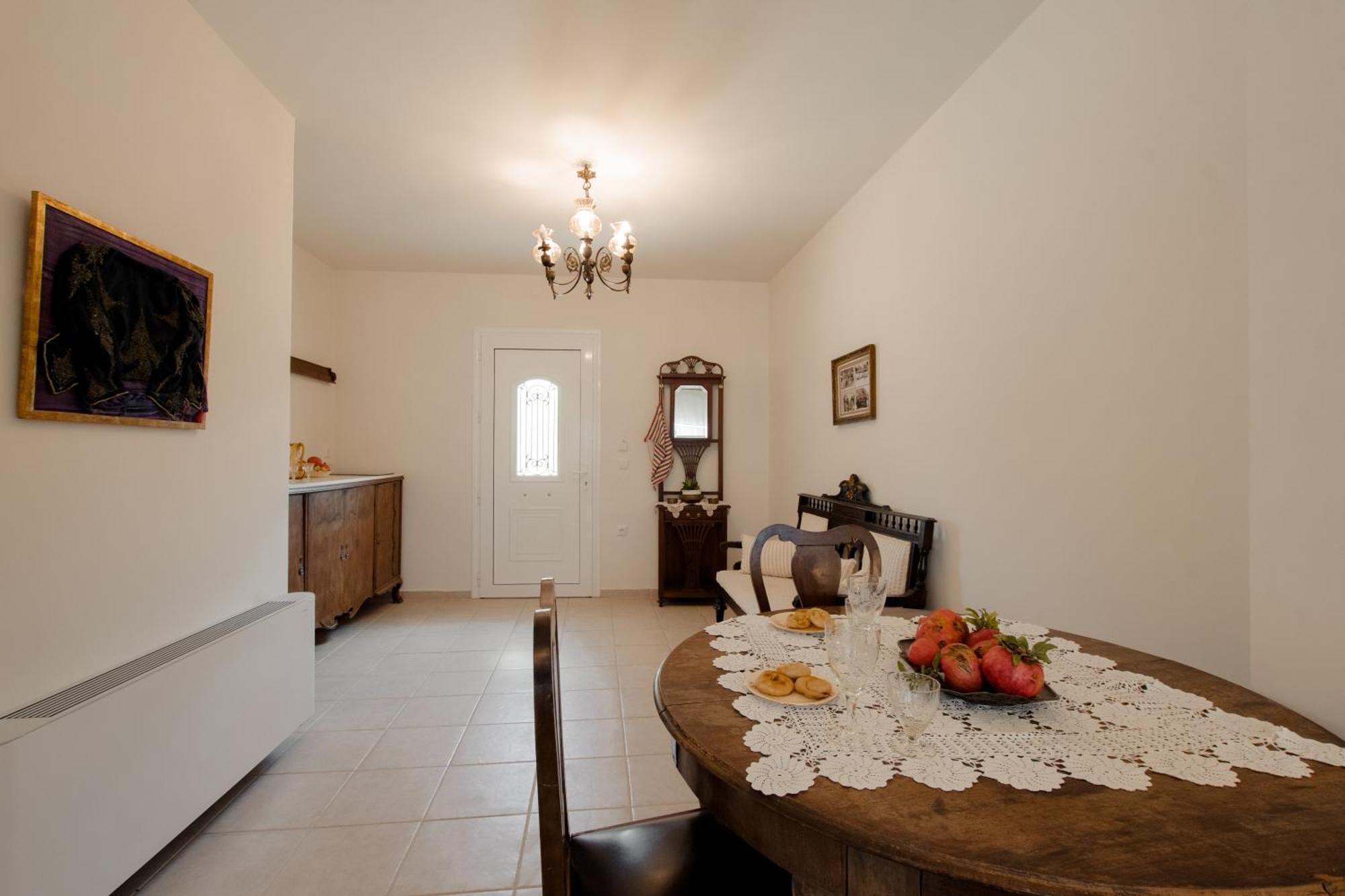 Prasini Folia - Traditional Apartment *