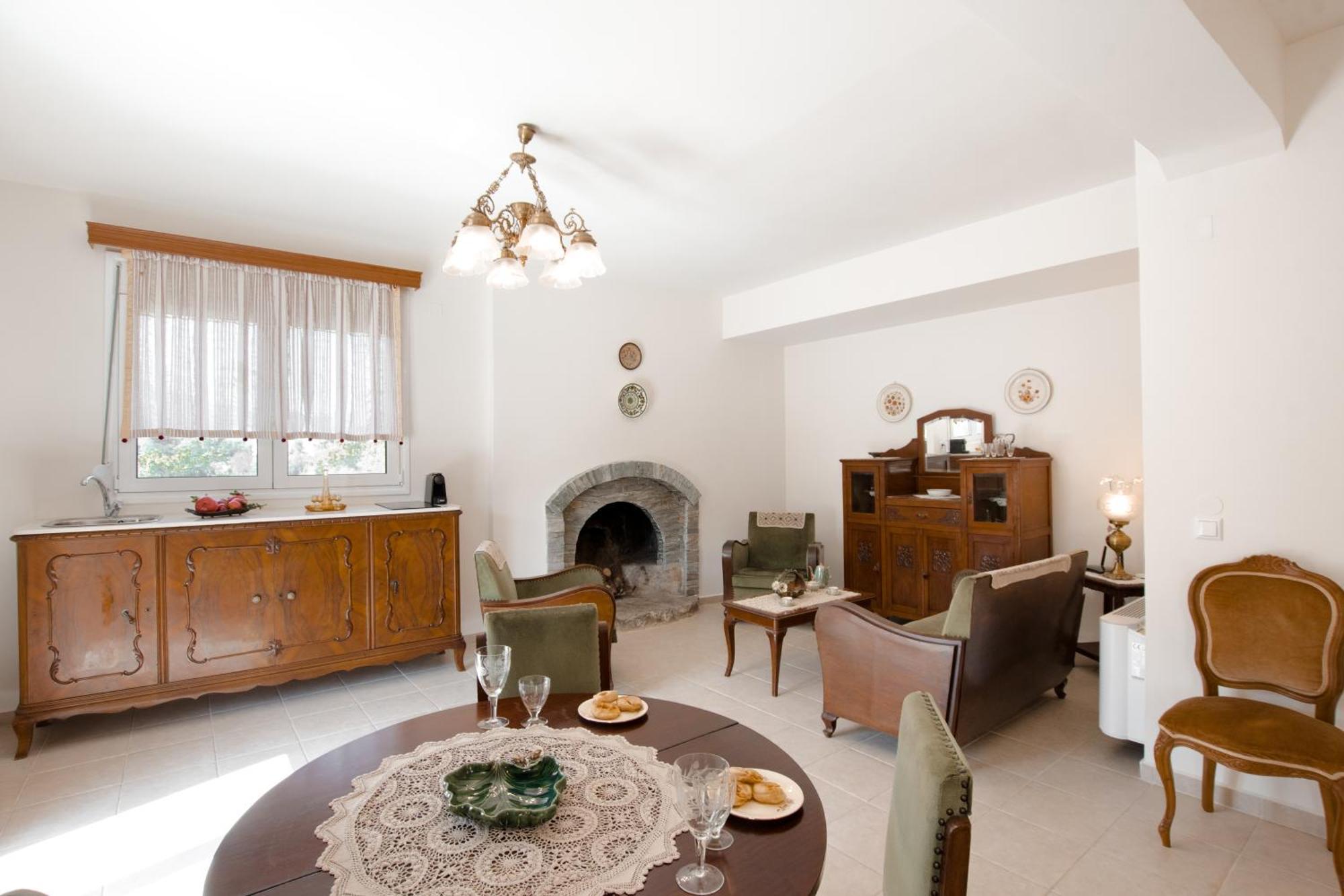 Apartment Prasini Folia - Traditional *