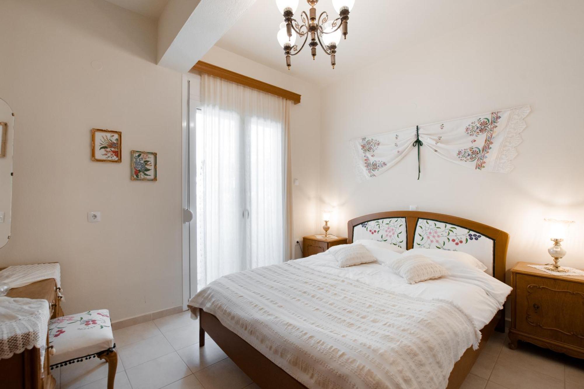 Prasini Folia - Traditional Apartment *